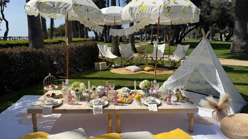 warm picnic food setup