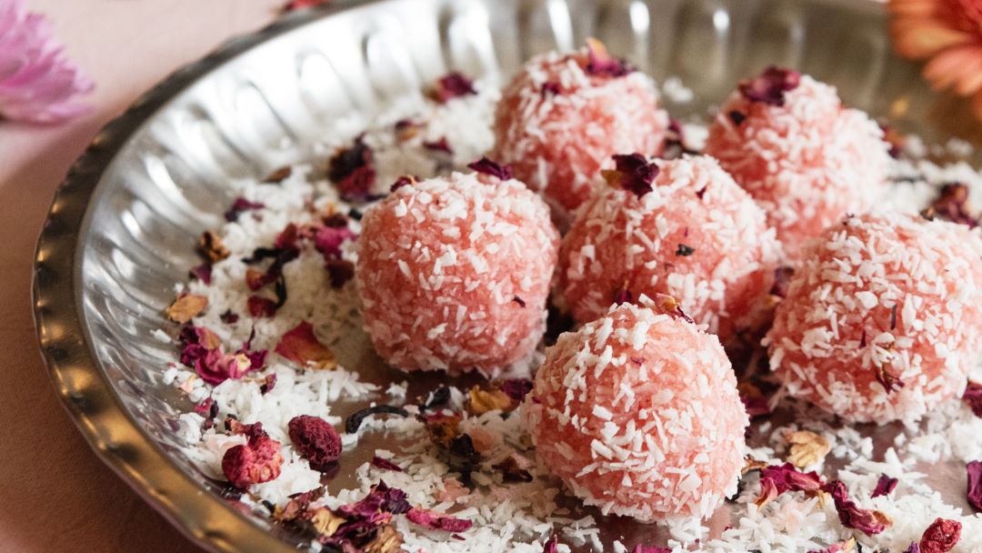 Coconut Ladoo