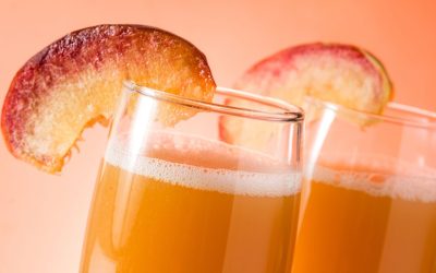 Bellini vs Mimosa: The Ideal Drink for Your Picnic