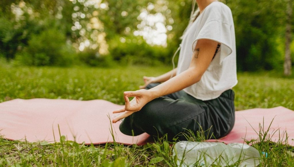 yoga in park