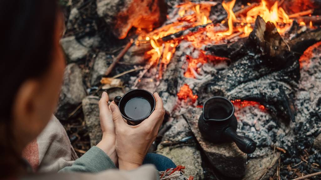 campfire breakfast date