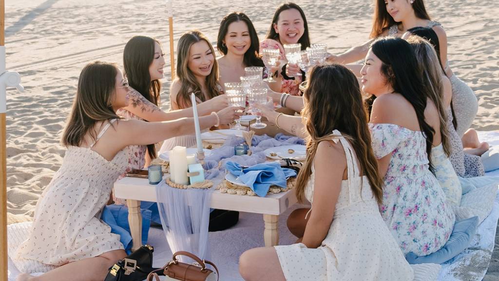 group beach picnic experience