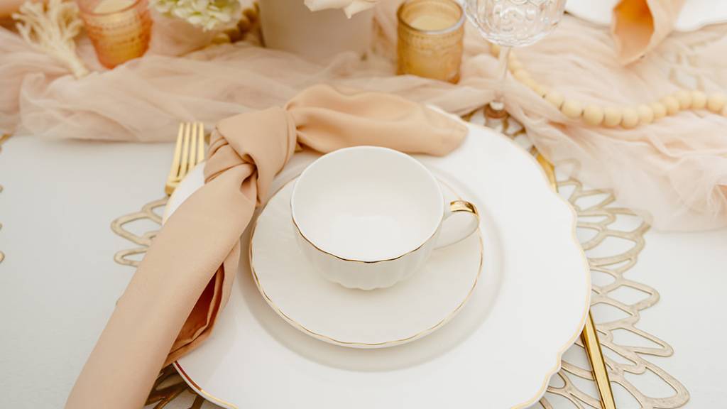 neutral-toned minimalist table setup