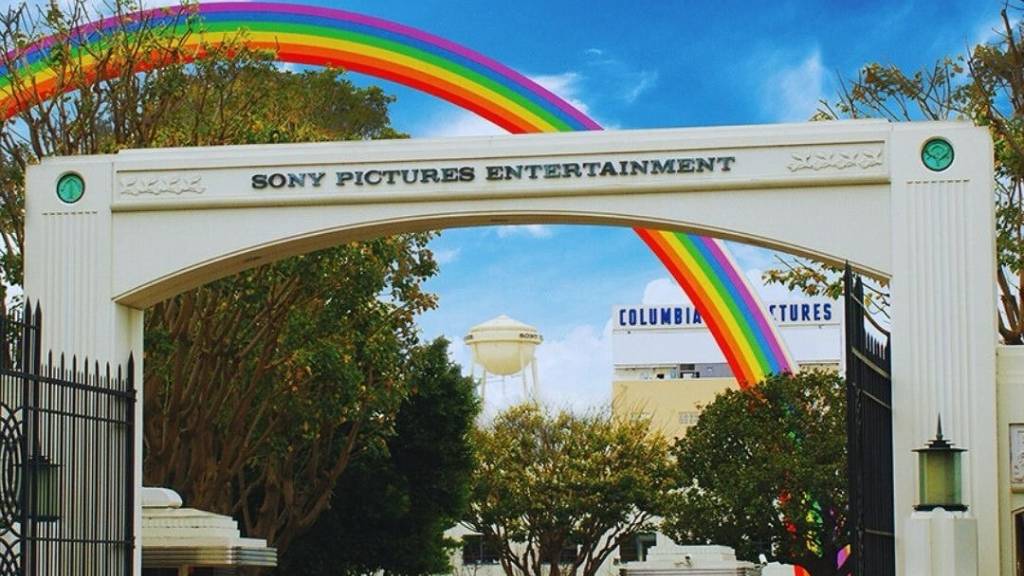 sony pictures studio tour gate