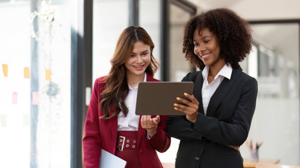 women collaborating on event planning