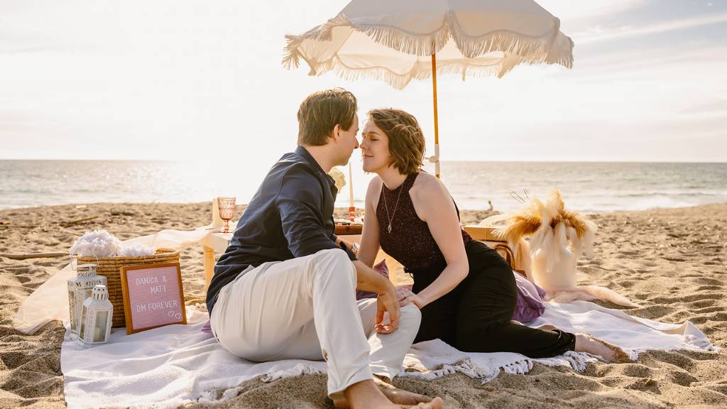 romantic january quote beach picnic