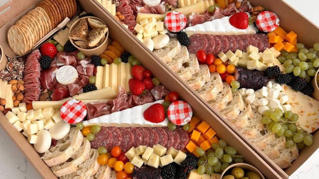 charcuterie board party snacks