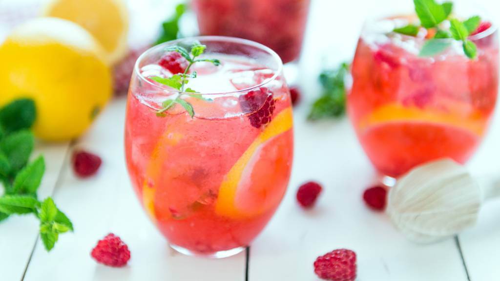 raspberry mint lemonade