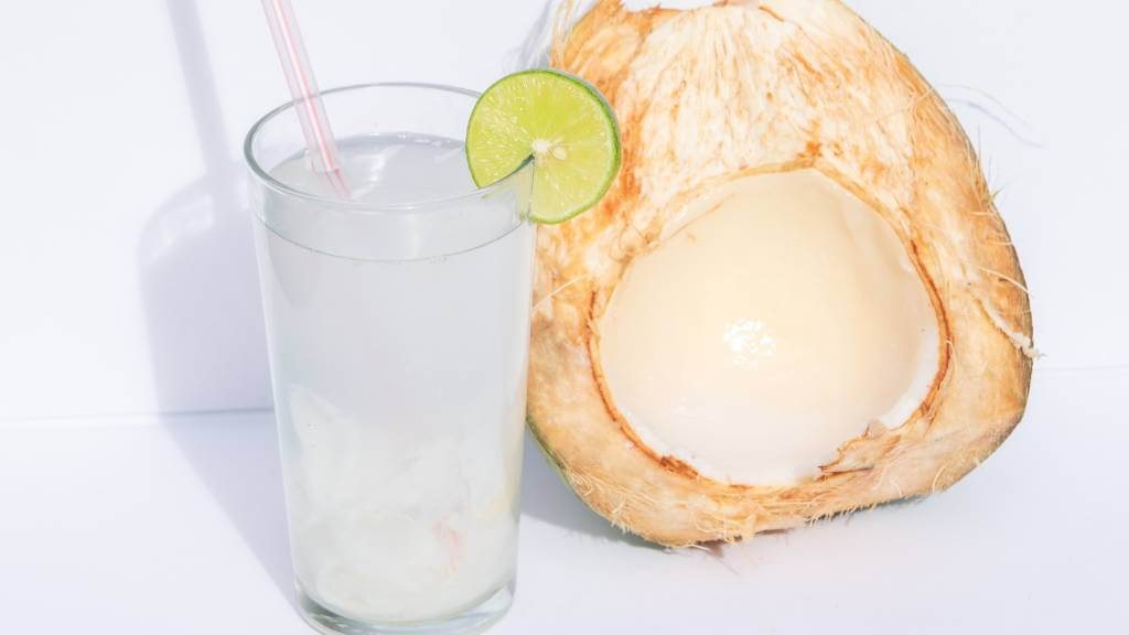 coconut lime refresher