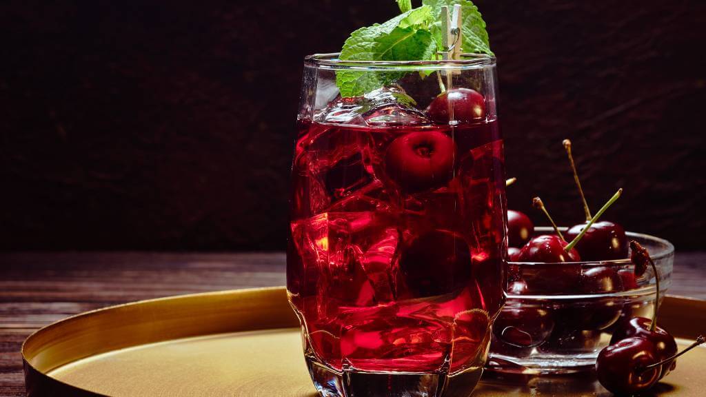 cherry vanilla sparkler