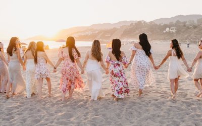What is a Midlife Crisis for a Woman? 8 Signs to Watch